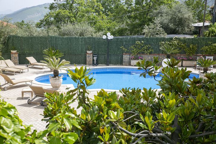 Pool 59 of 116