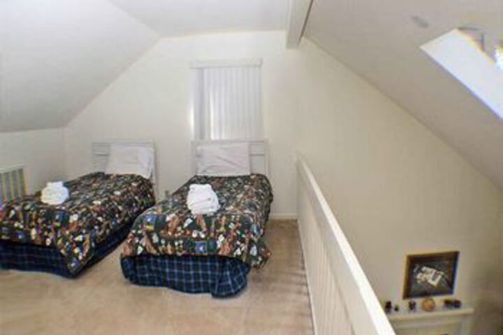 Room 40 of 97
