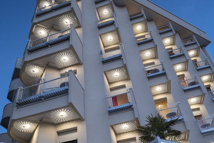 Hotel 26 of 28