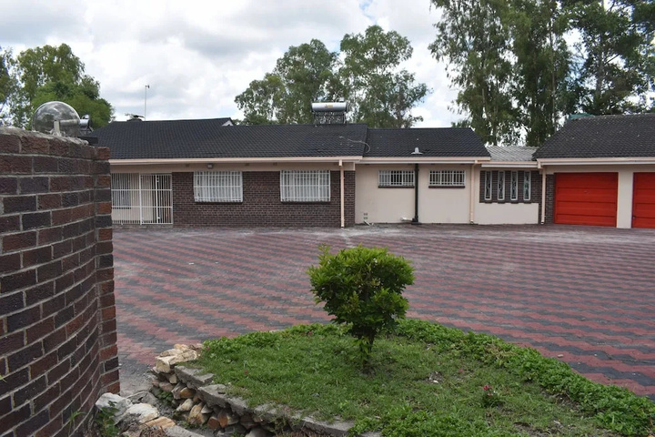 Monavale Hills Getaway