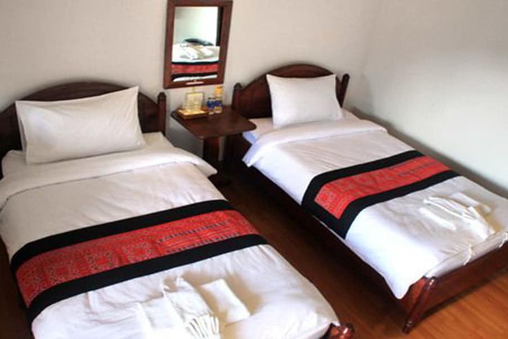 Room 15 of 28