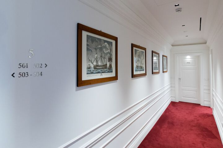 Ballroom/Hall 64 of 72