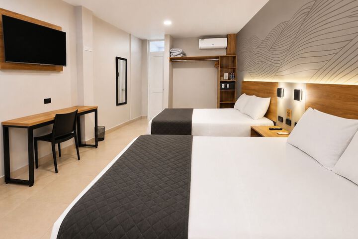 Room 18 of 72