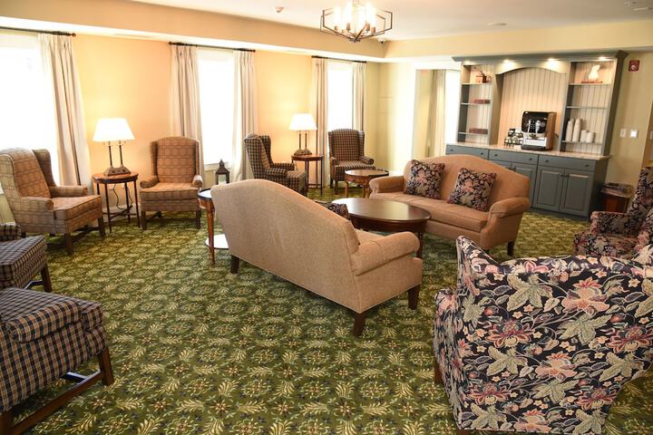 Hotel Interior 7 of 34