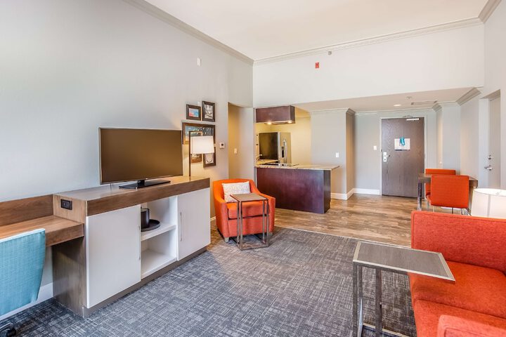 Room 25 of 111