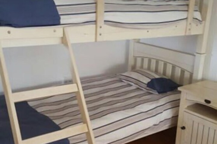 Room 2 of 9
