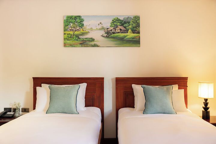 Room 21 of 49