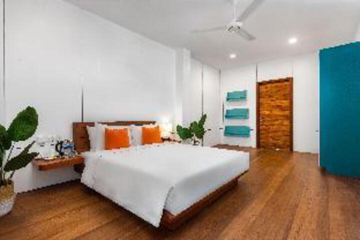 Room 21 of 23