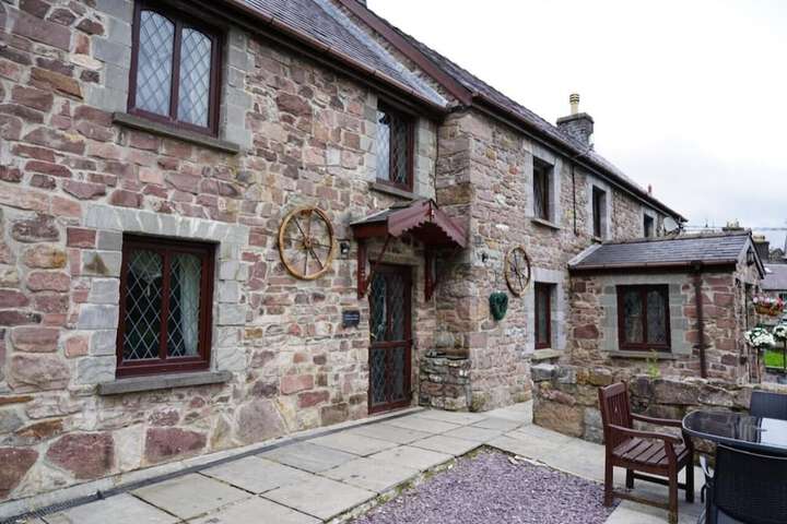 Hotel 23 of 25