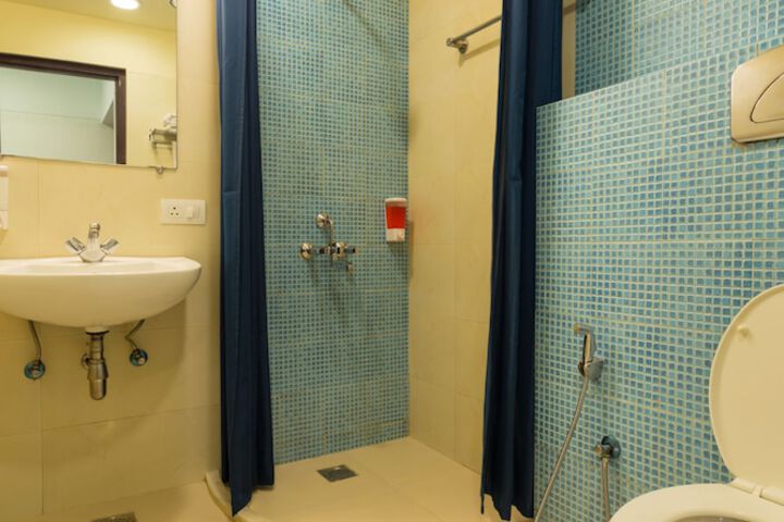 Clean Restrooms