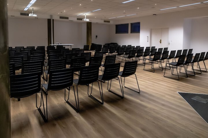 Meeting 105 of 125