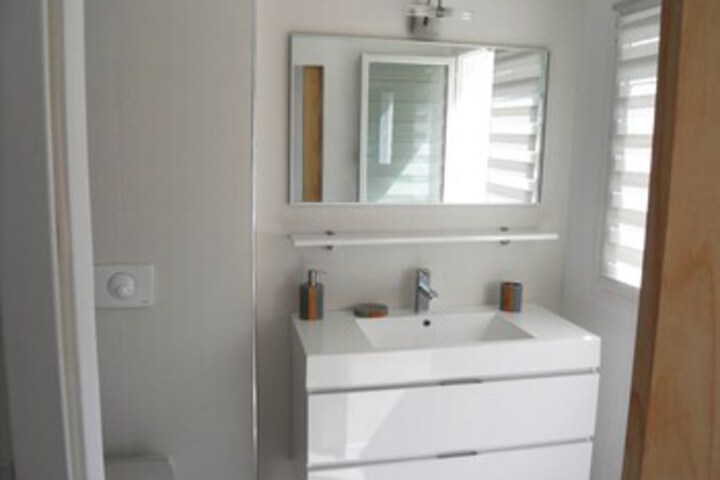 Room 4 of 22