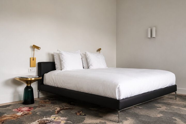 Room 45 of 91