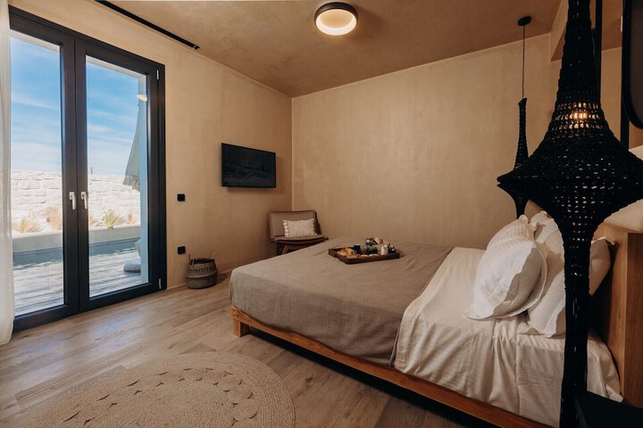 Room 14 of 57