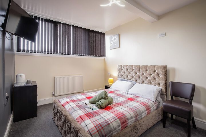 Room 3 of 23