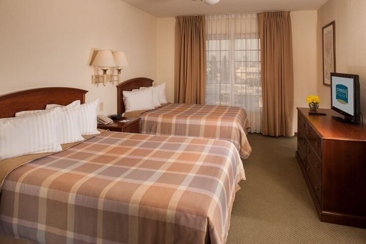 Room 5 of 23