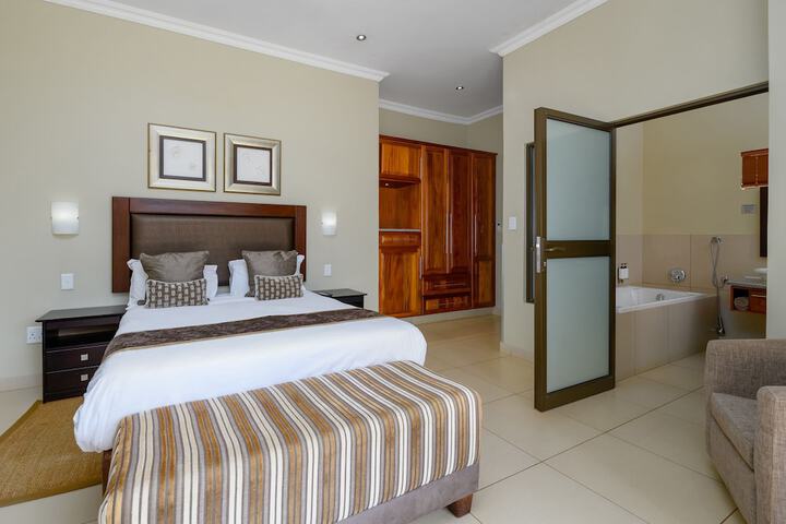 Room 18 of 87