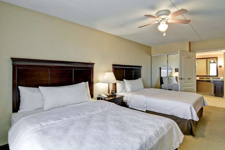 Room 8 of 31