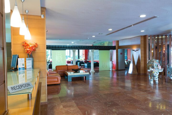 Lobby Photos