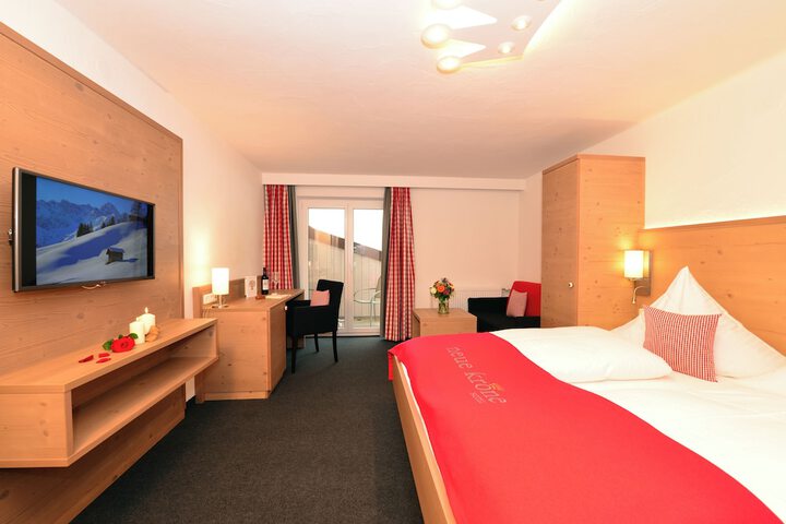 Room 8 of 78
