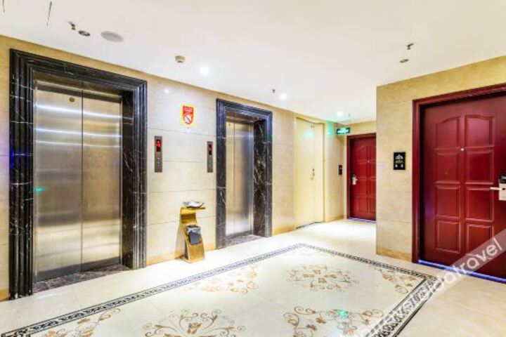 Hotel Interior 11 of 21
