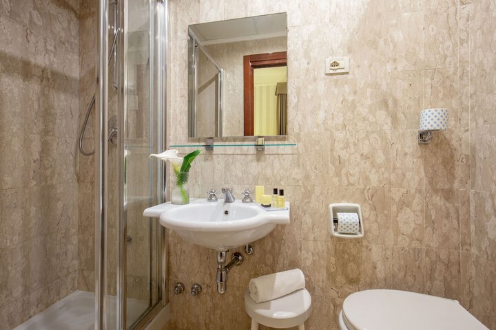 Bath Photo