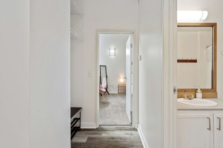 Room 187 of 194