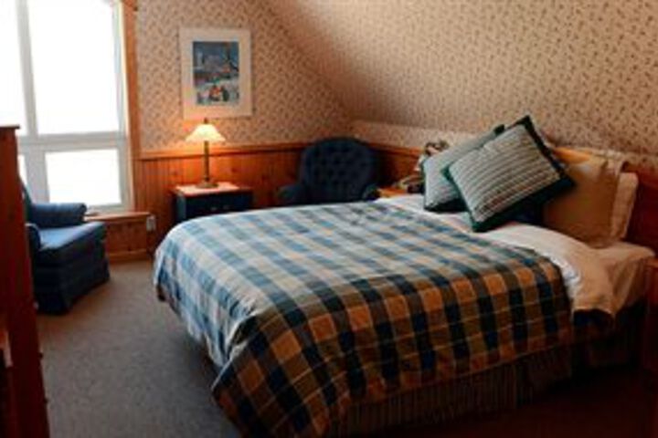 Room 16 of 35