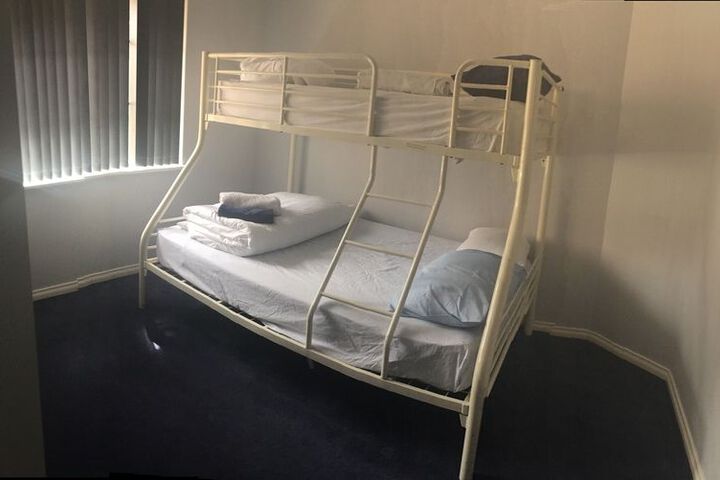 Room 38 of 93