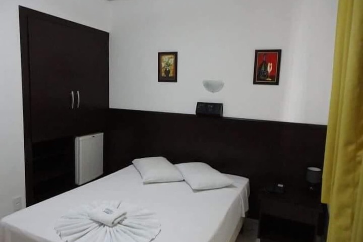 Room 17 of 44