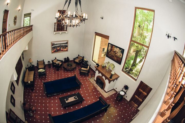 Room 19 of 53