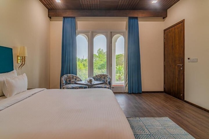 Room 3 of 18