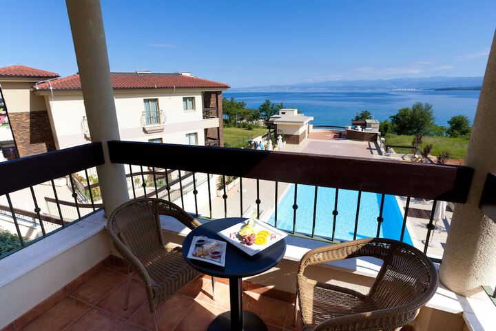 Terrace/Patio 134 of 134