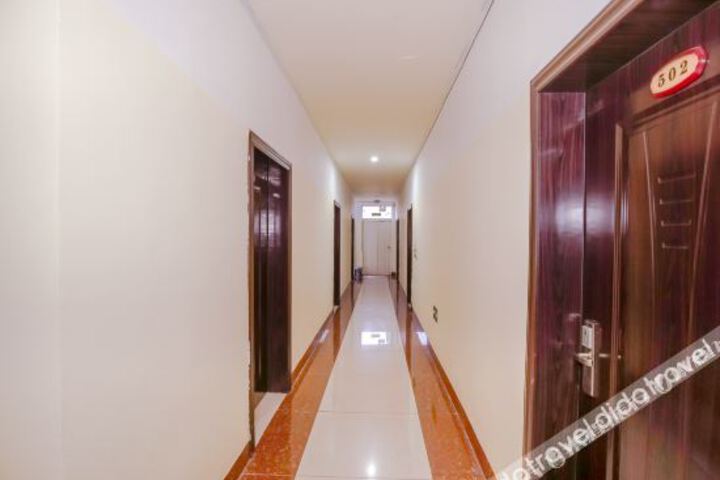 Hotel Interior 10 of 15