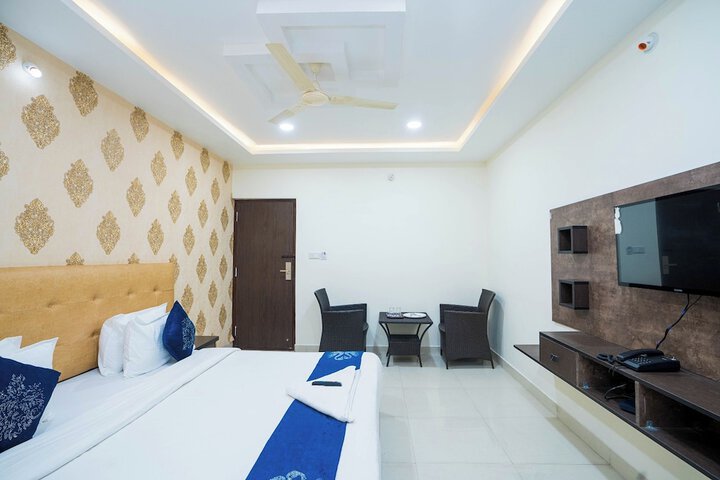 Room 7 of 34