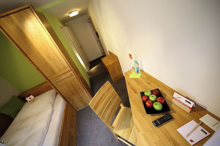 Room 30 of 56