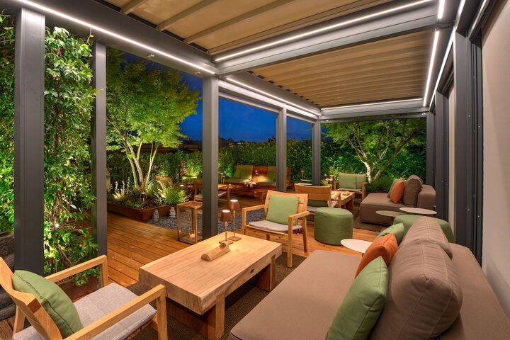 Terrace/Patio 98 of 100