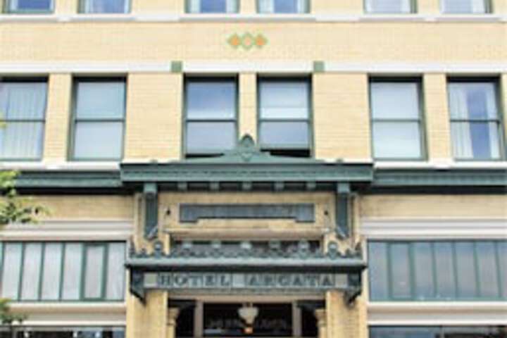 Hotel 115 of 153
