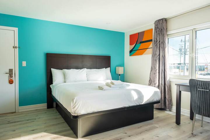 Room 14 of 27