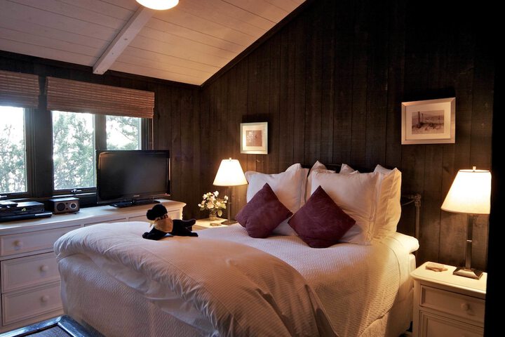 Room 25 of 137