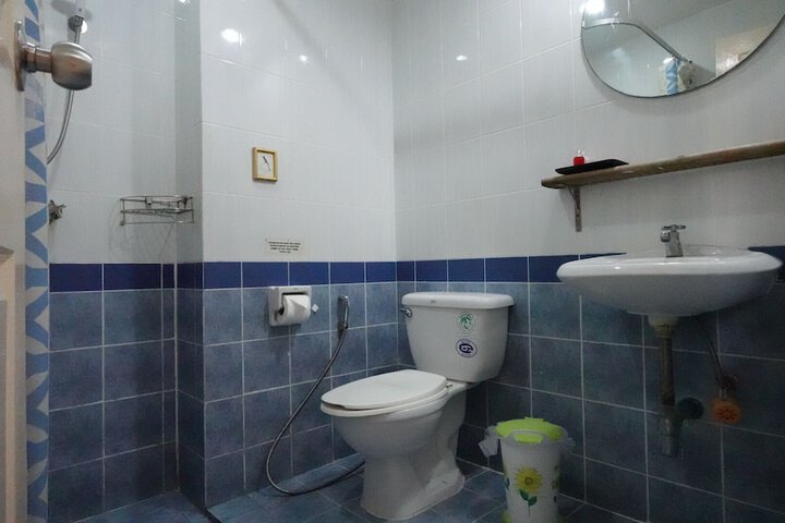 Room 65 of 78