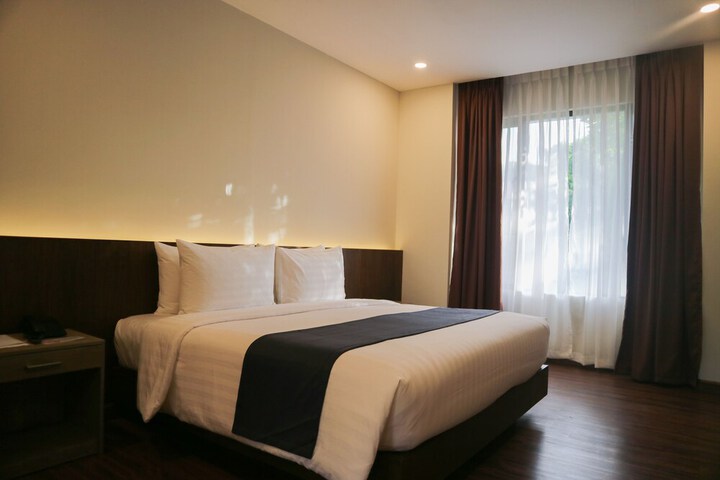 Room 6 of 57