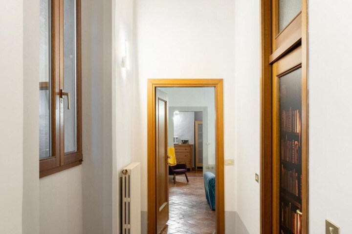 Room 12 of 31