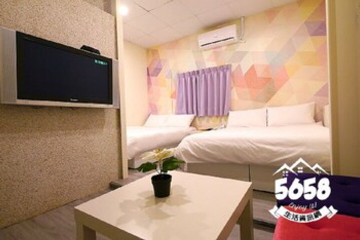 Room 19 of 44