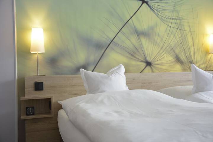 Room 15 of 67