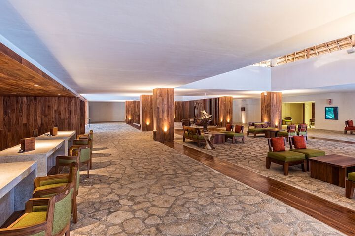 Hotel Interior 2 of 192