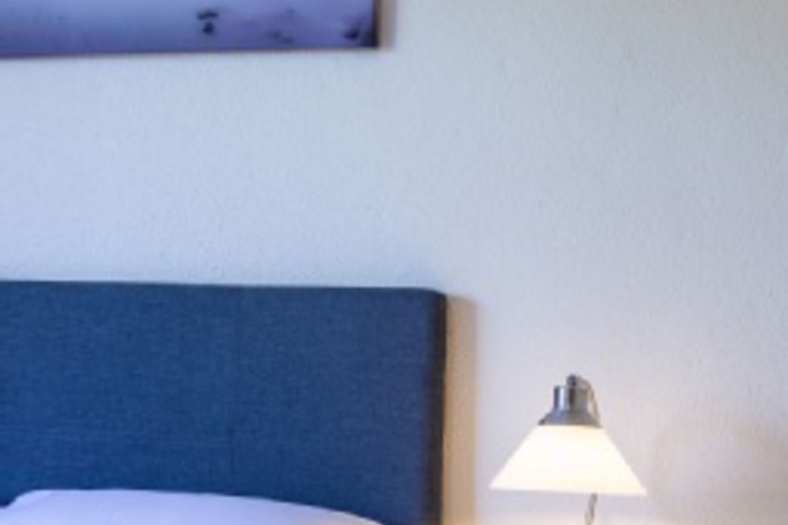 Room 440 of 693