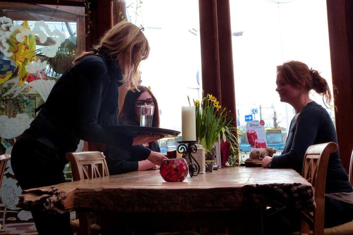 Dining 56 of 68