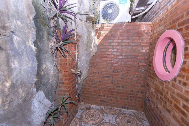 Room 54 of 113