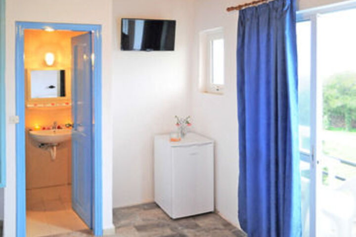 Room 18 of 29